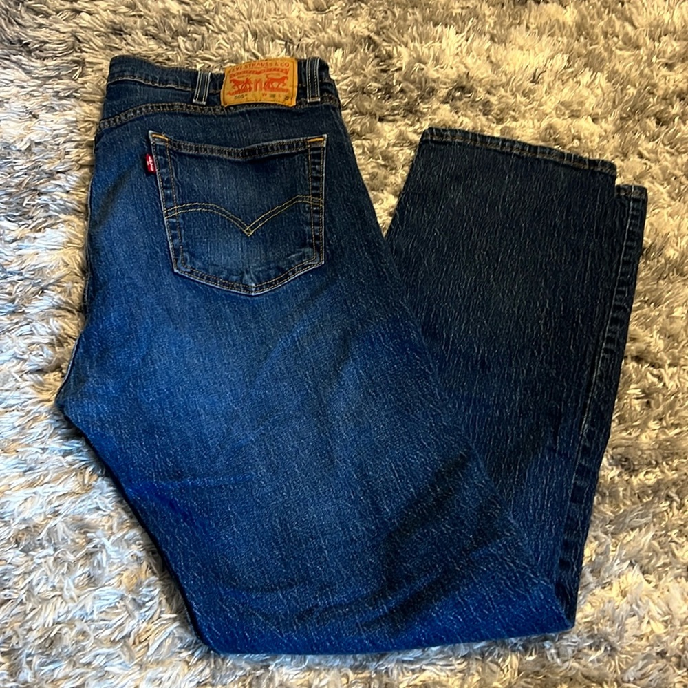 LEVI jeans